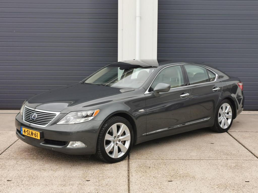 Lexus LS 600h President, Auto's, Automaat, Gebruikt, 2245 kg, Stuurwielverwarming