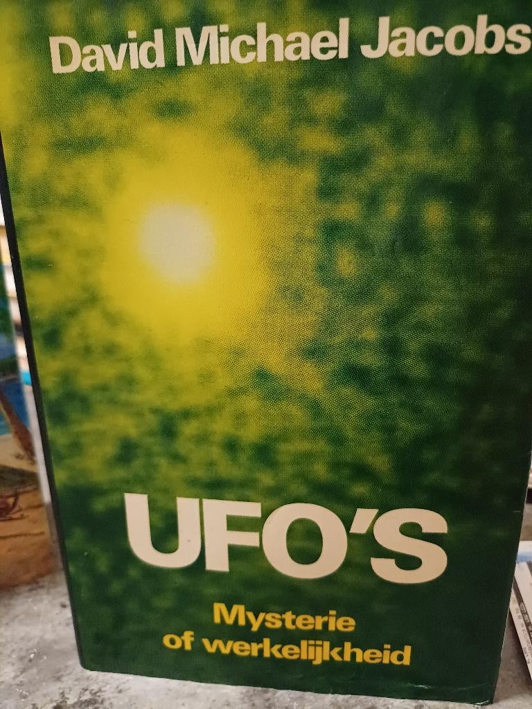 UFO'S, Ophalen of Verzenden, Zo goed als nieuw, Overige onderwerpen, Achtergrond en Informatie