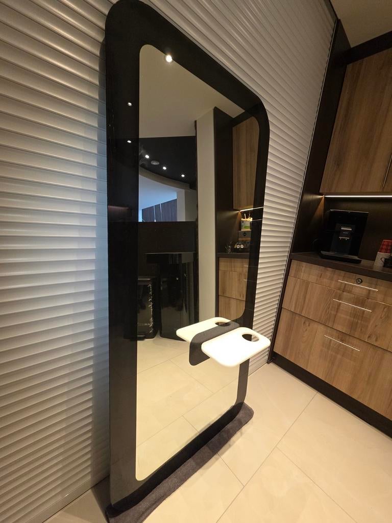Stijlvolle Kaptafel met Spiegel, Huis en Inrichting, Tafels | Kaptafels, Gebruikt, Glas, Modern, 150 tot 200 cm