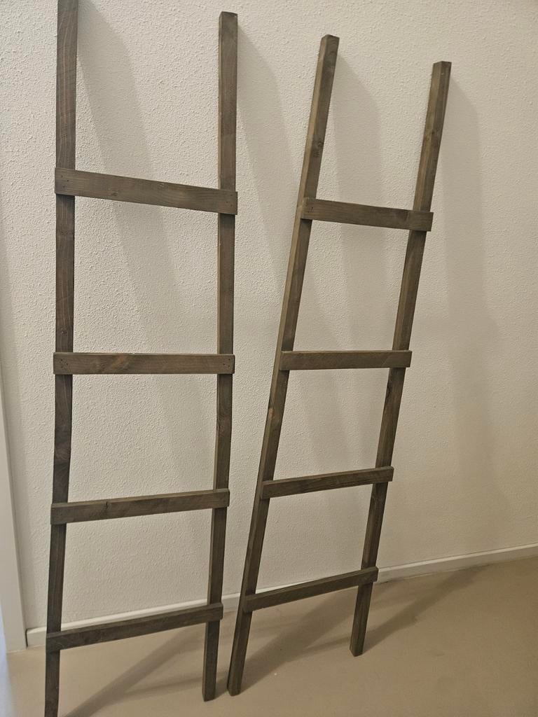 Houten decoratieve ladders, Huis en Inrichting, Woonaccessoires | Wandplanken en Boekenplanken, Ophalen, Gebruikt