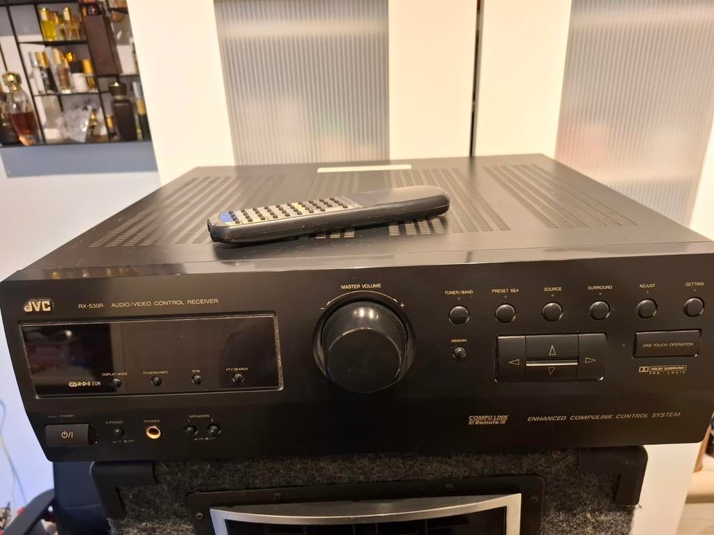 JVC TUNER / VERSTERKER 250 WATT MET SPEAKERS, Ophalen, 120 watt of meer, JVC