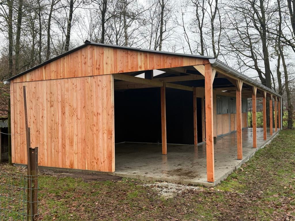 Stallen van horsestables!, Dieren en Toebehoren, Stalling en Weidegang, Stalling, 2 of 3 paarden of pony's