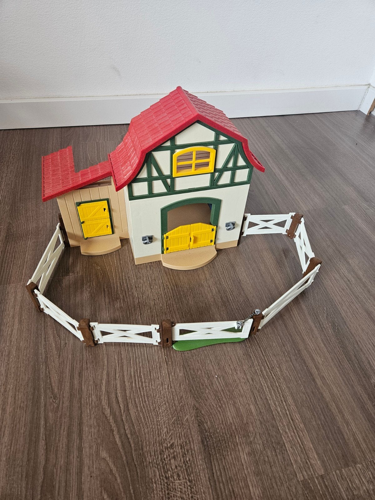 Playmobil 6927 Paardenstal, Gebruikt, Gebouw, Complete set, Ophalen of Verzenden