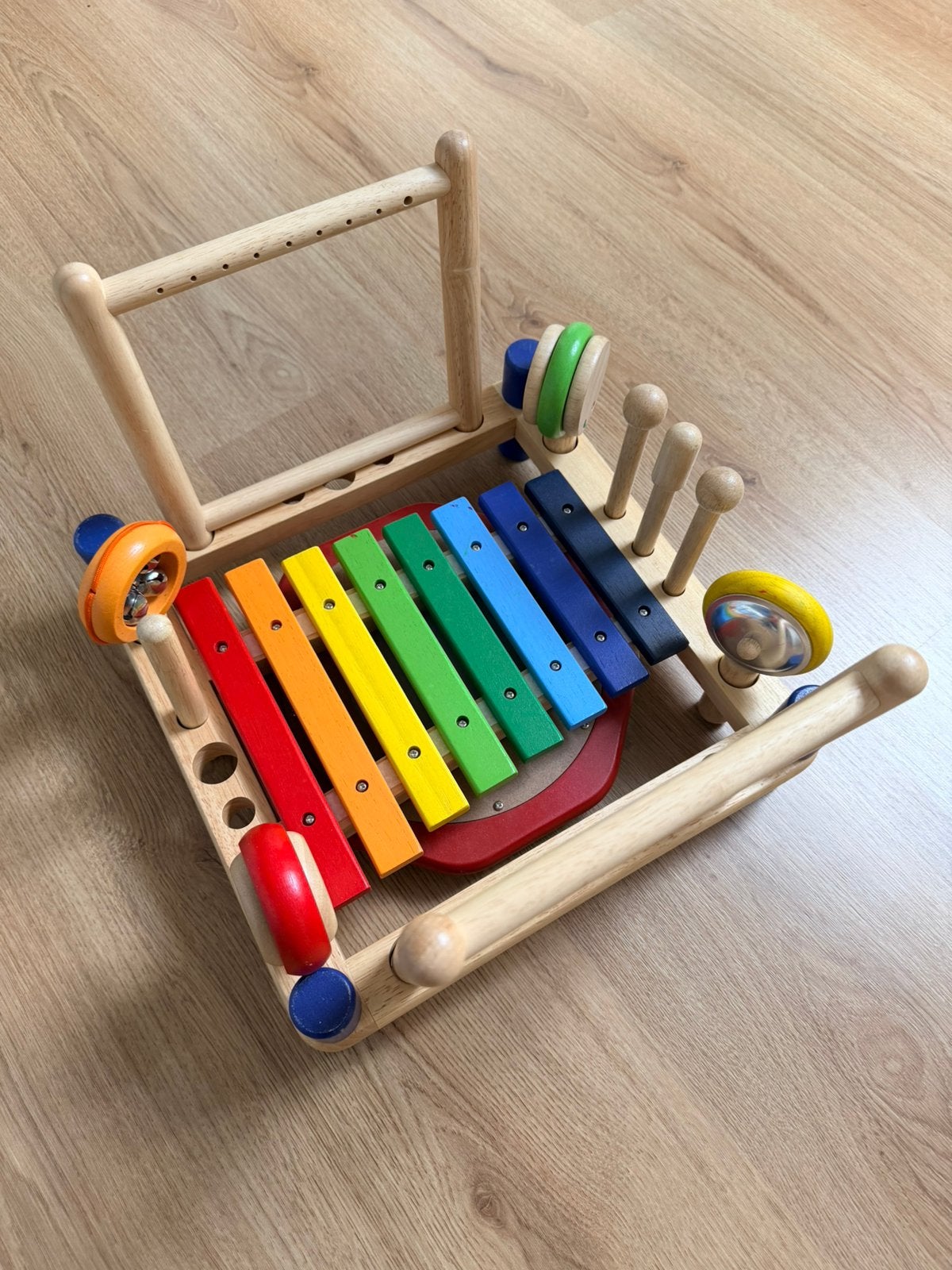 I'm Toy groot houten muziekcenter/muziektafel, Ophalen of Verzenden, Gebruikt, Overige typen