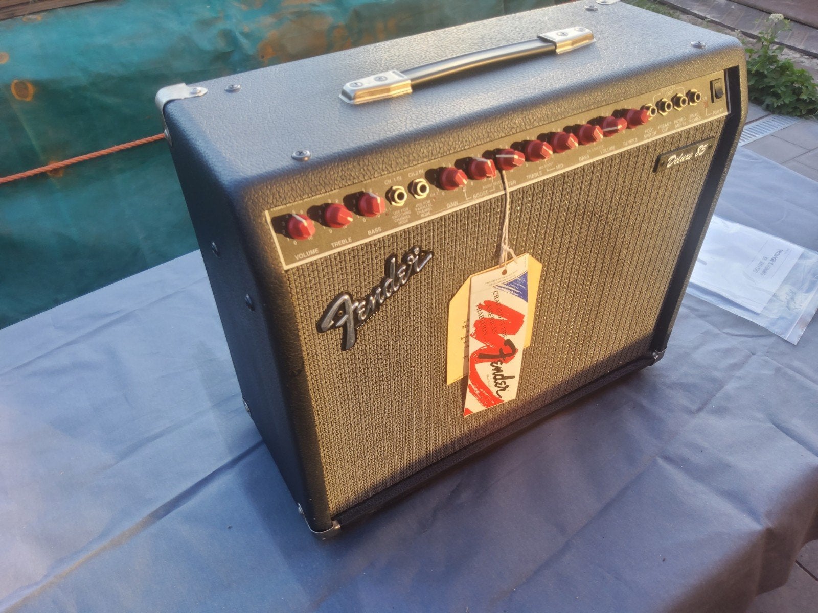 fender deluxe 85 versterker, nieuw en ongebruikt, Muziek en Instrumenten, Versterkers | Bas en Gitaar, Ophalen, 100 watt of meer