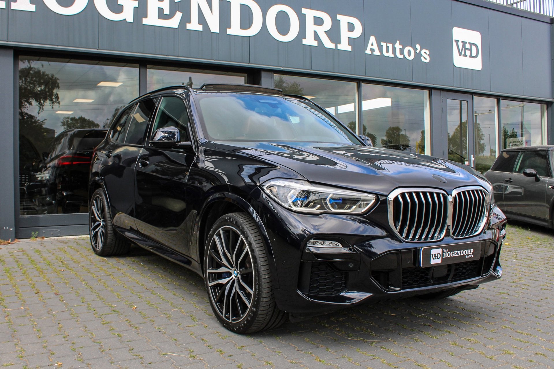 BMW X5 XDrive40i High Executive PANO HUD LASER ORGNL BTW, Auto's, Automaat, Gebruikt, Bedrijf, Vierwielaandrijving