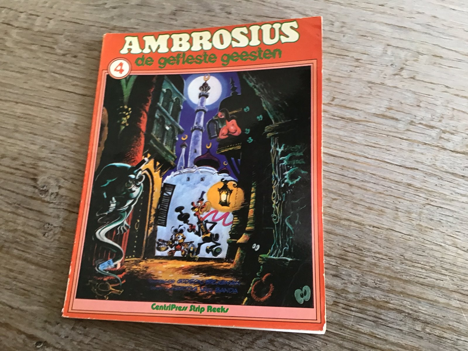 Stripboek Ambrosius/4 de gefleste geesten., Boeken, Eén stripboek, Ophalen of Verzenden, Zo goed als nieuw