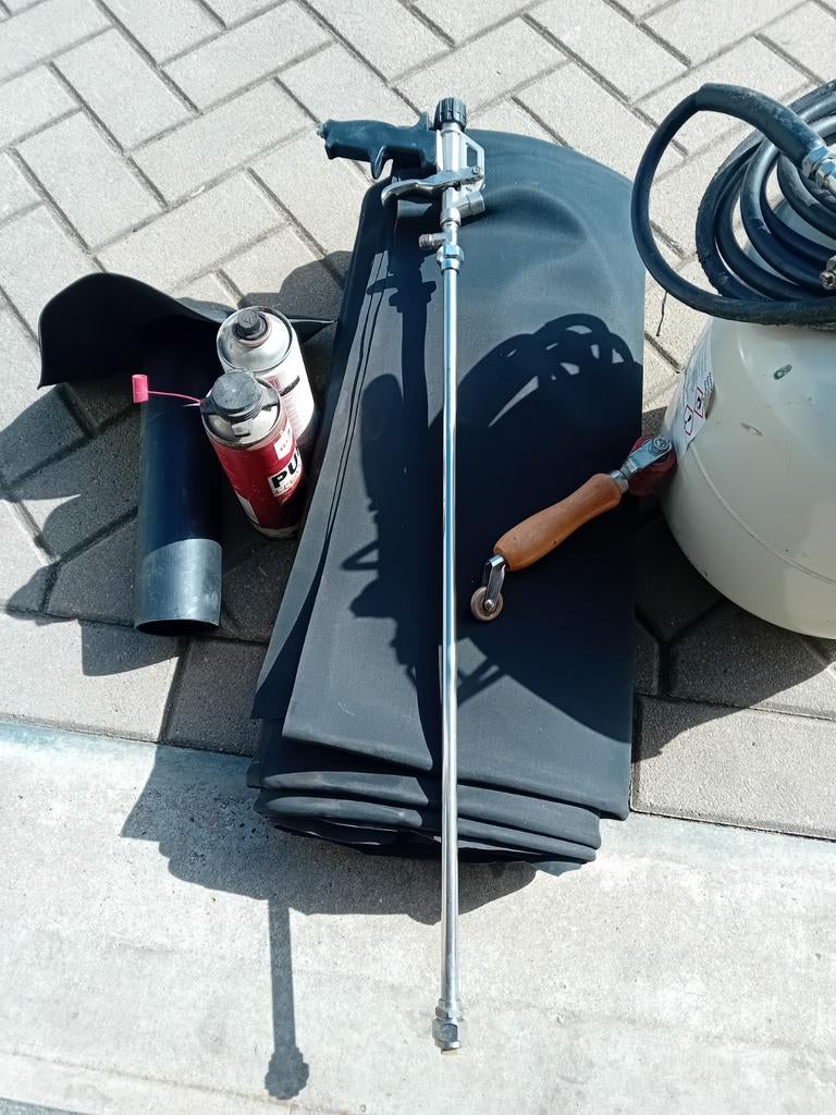 Dakbedekking set: EPDM, spuitpistool, gasfles, roller, Ophalen of Verzenden, Gebruikt, Zwart