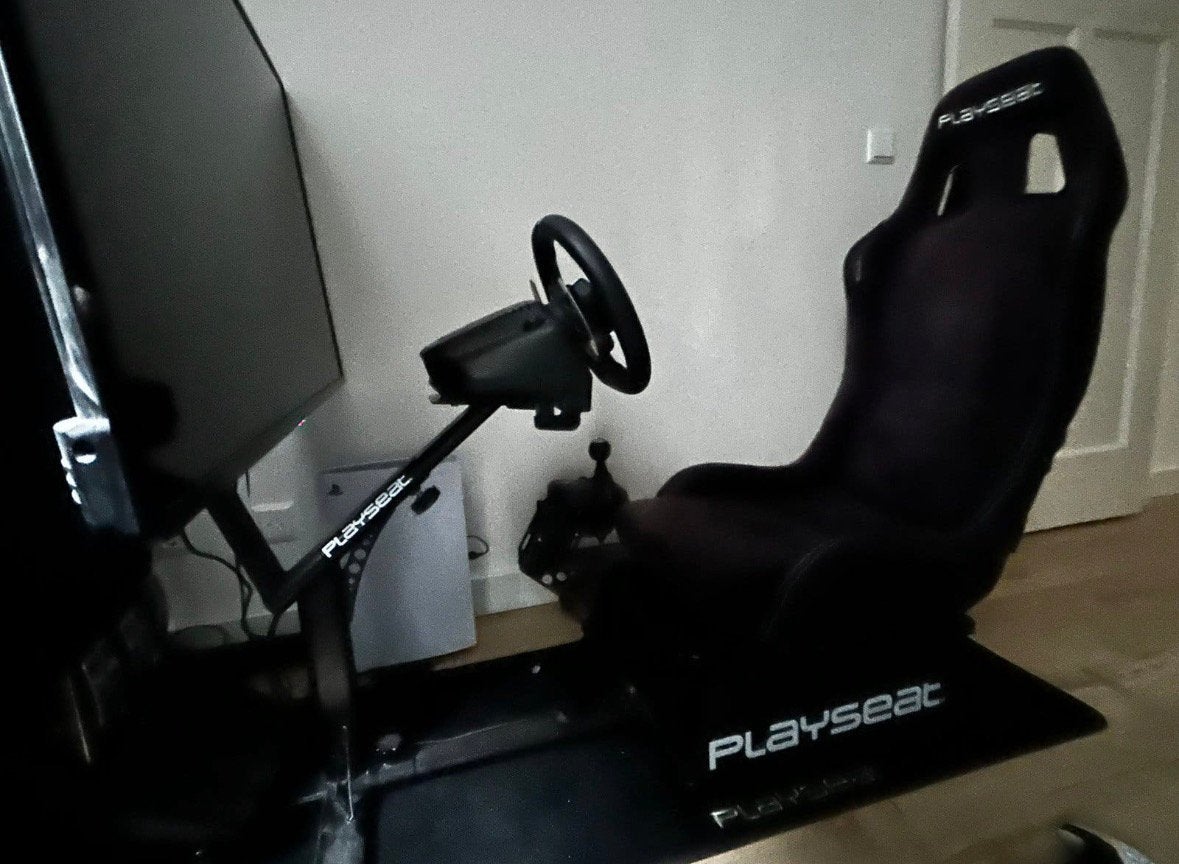 1 of 1 Race Playseat + Logitech G29 stuur pedalen en shifter, Ophalen of Verzenden, Zo goed als nieuw, Playseat of Racestoel, PlayStation 5