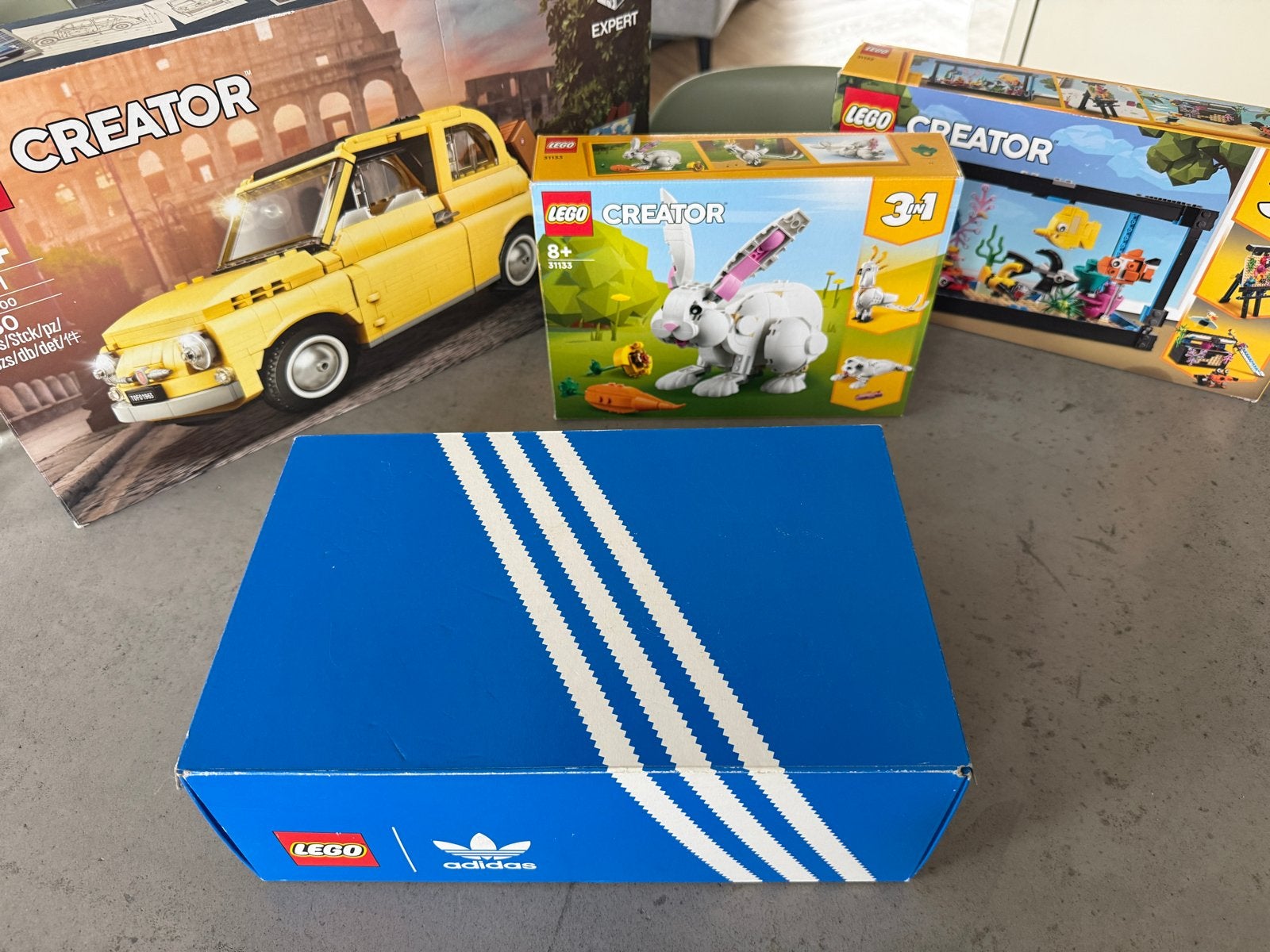Diverse LEGO  sets: Fiat, Konijn, Aquarium, Adidas, Ophalen of Verzenden, Gebruikt