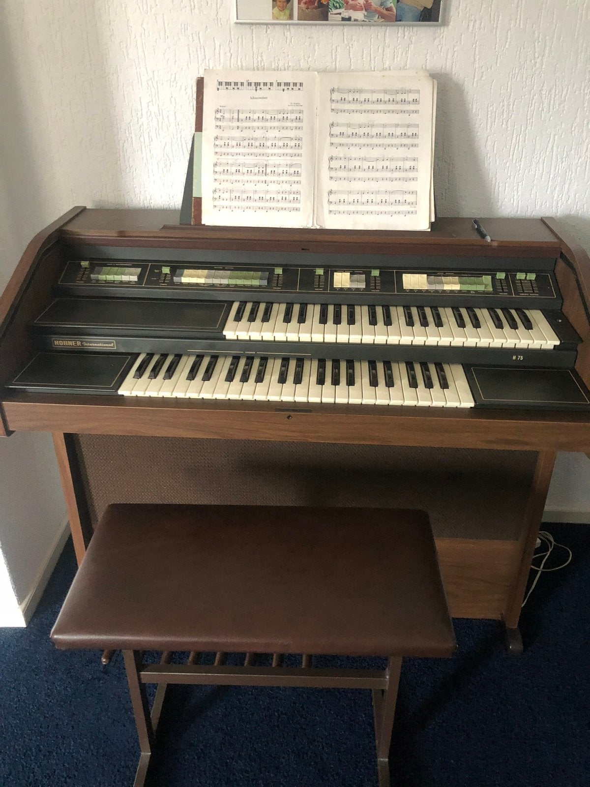Orgel met bankje  prijs 50 euro, Ophalen of Verzenden, Zo goed als nieuw, 2 klavieren, Orgel