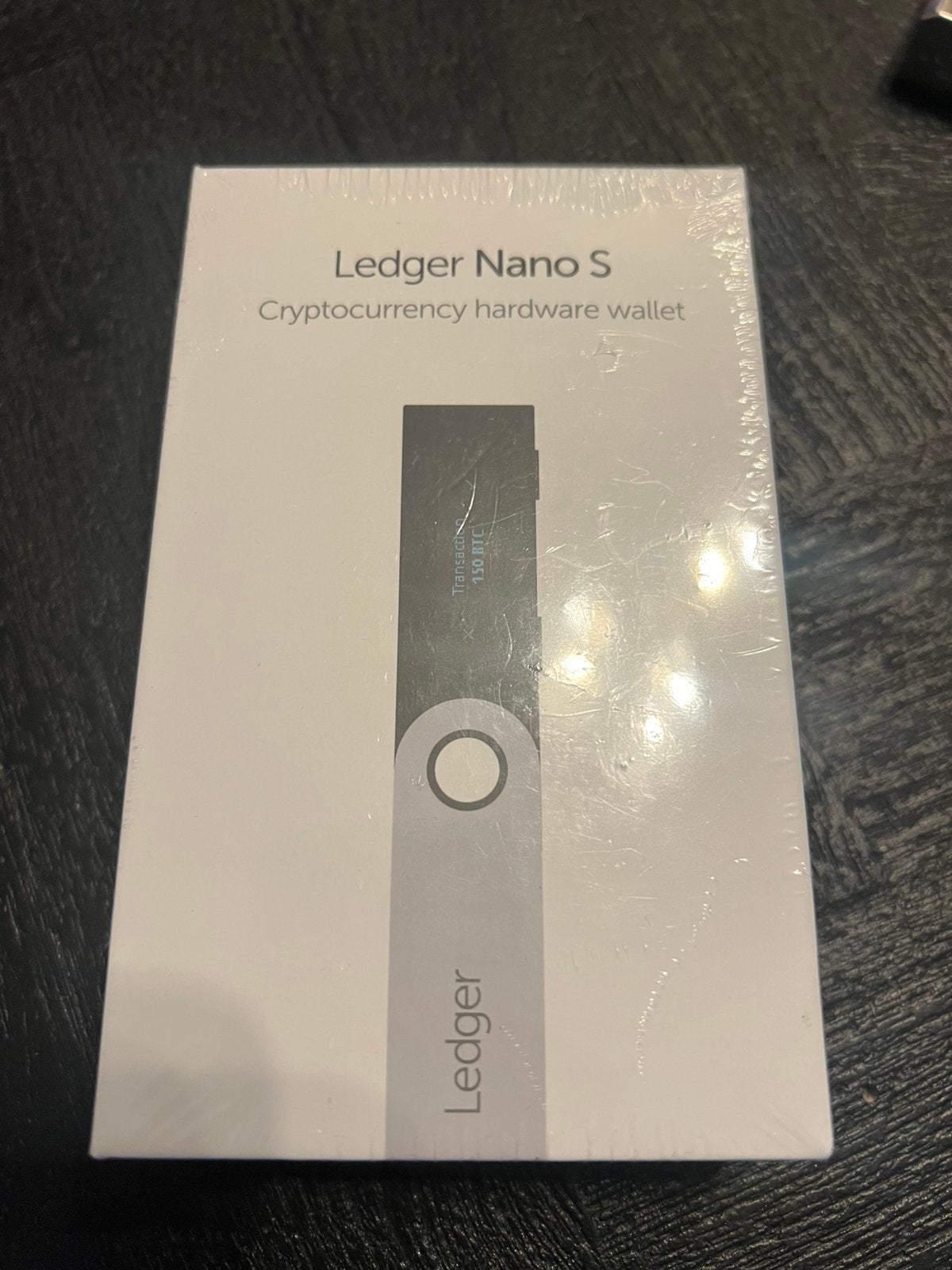 Ledger Nano S (geseald), Computers en Software, USB Sticks, Ophalen of Verzenden, Zo goed als nieuw