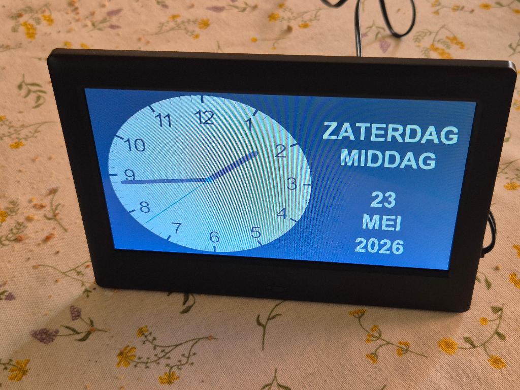 Mooie zwarte digitale Dementie klok, Ophalen of Verzenden, Zo goed als nieuw