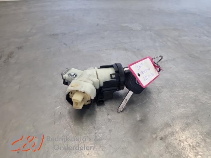 Kontaktslot + Sleutel van een Renault Trafic, Gebruikt, -, Renault, -