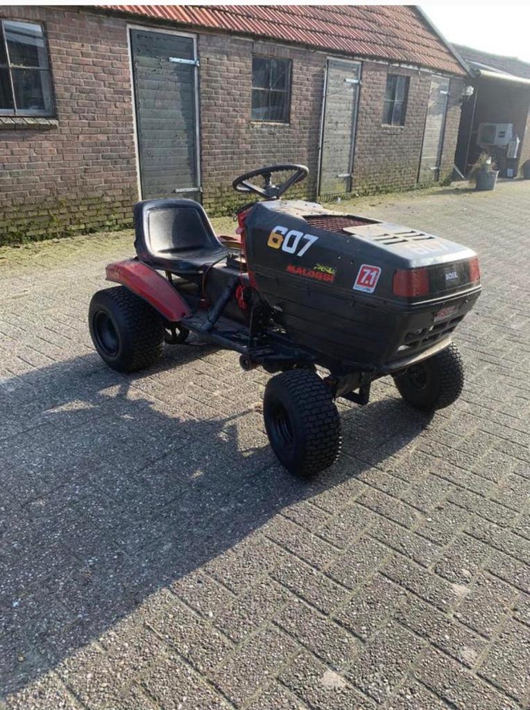 Cross zitmaaier, Ophalen, Cirkelmaaier, Gebruikt, Elektrische starter