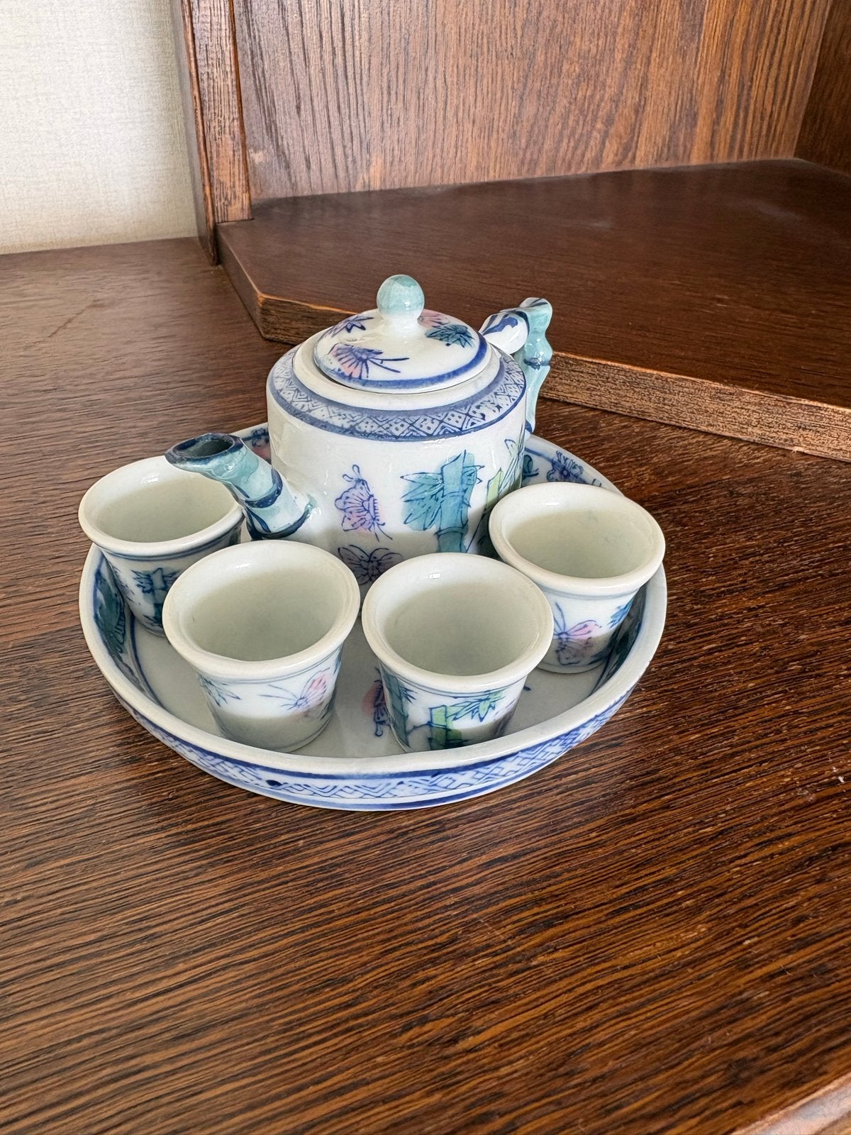 Miniatuur Vintage Chinees theeservies & 4 kopjes en dienblad, Ophalen of Verzenden