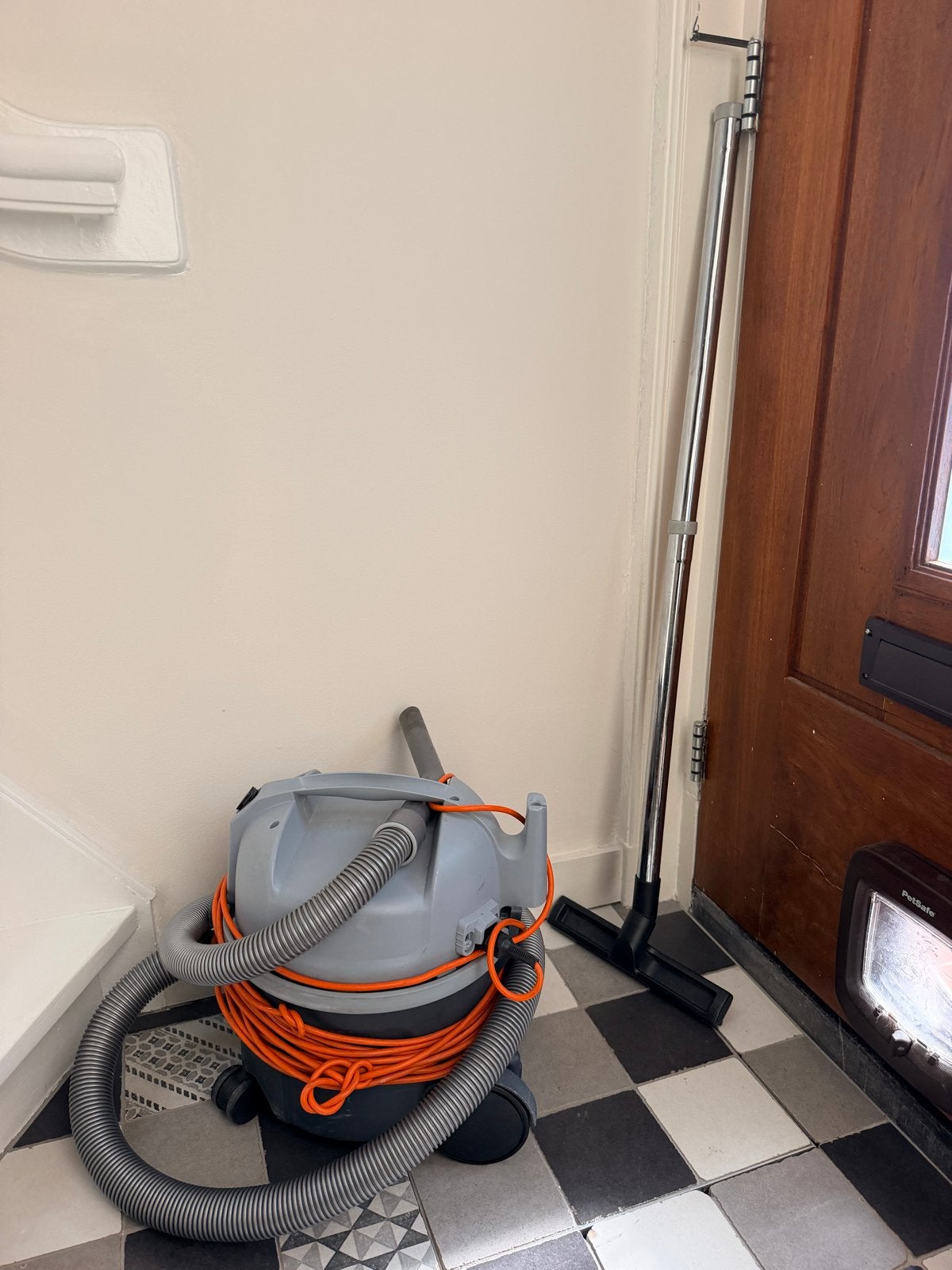 Nilfisk VP300 Industriële stofzuiger - 900W, Witgoed en Apparatuur, Gebruikt, Industriële stofzuiger, Minder dan 1200 watt, Ophalen