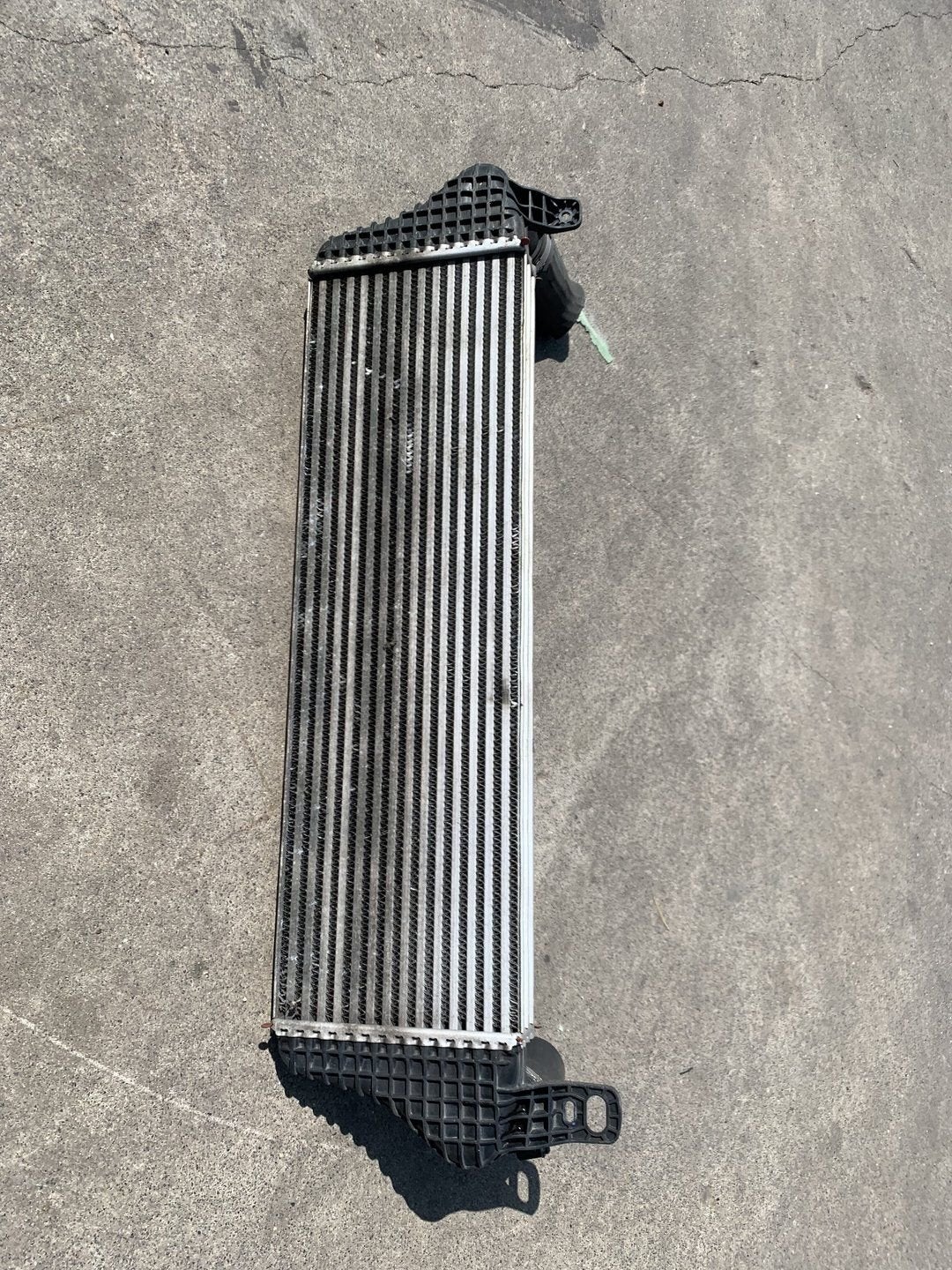 Volkswagen T5.1 GP 180pk bi turbo intercooler 7E0 145 804 A, Auto-onderdelen, Gebruikt, -, Volkswagen, -