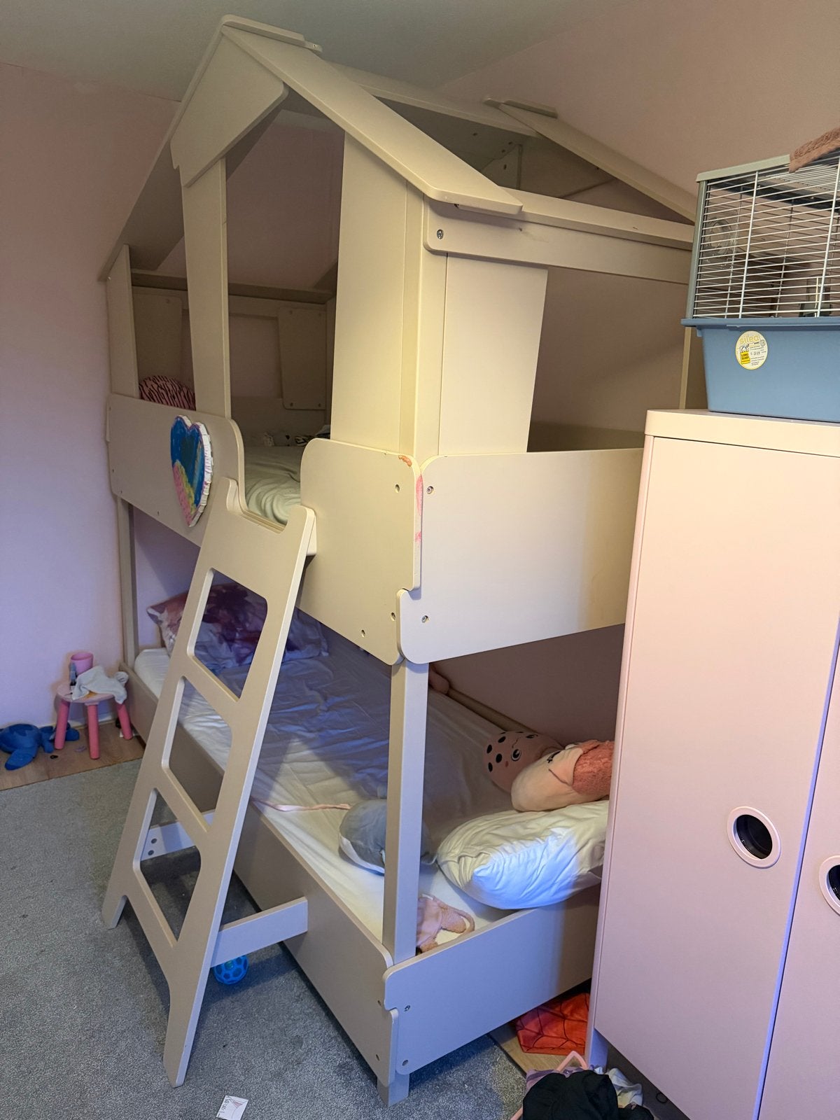 Leuk stapelbed in huisjesstijl voor kinderen, Ophalen, Gebruikt, 90 cm, Eenpersoons