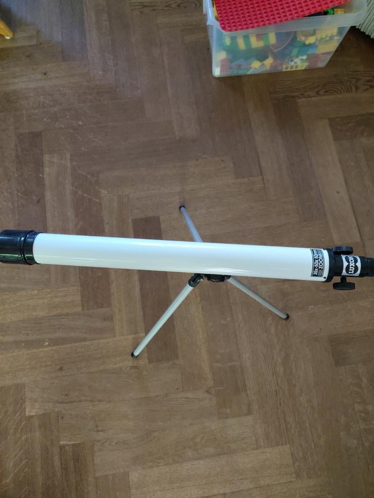 Luxon Telescoop 35x-50x 50mm Zoom met Statief, Ophalen, Gebruikt, Lenzentelescoop (refractor), Met statief