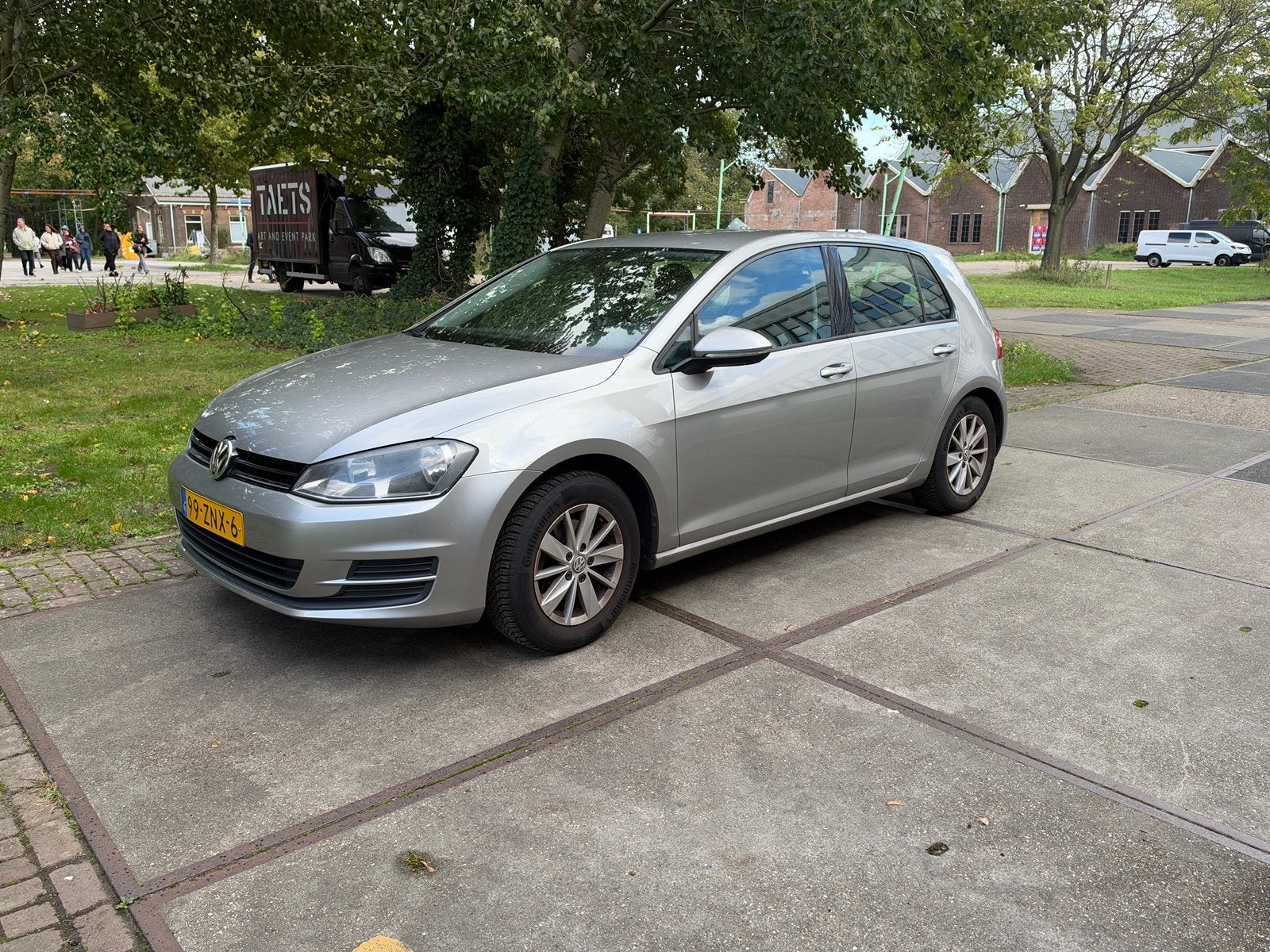 Volkswagen Golf 1.4 TSI 90KW DSG 2013 Grijs, 4 cilinders, Origineel Nederlands, 1395 cc, 630 kg