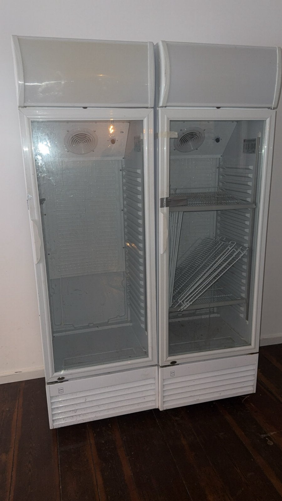 2x glasdeur horrca vrieskast vriezer. ( moet nieuwe rubbers), Ophalen, Zonder vriesvak, 200 liter of meer, 60 cm of meer