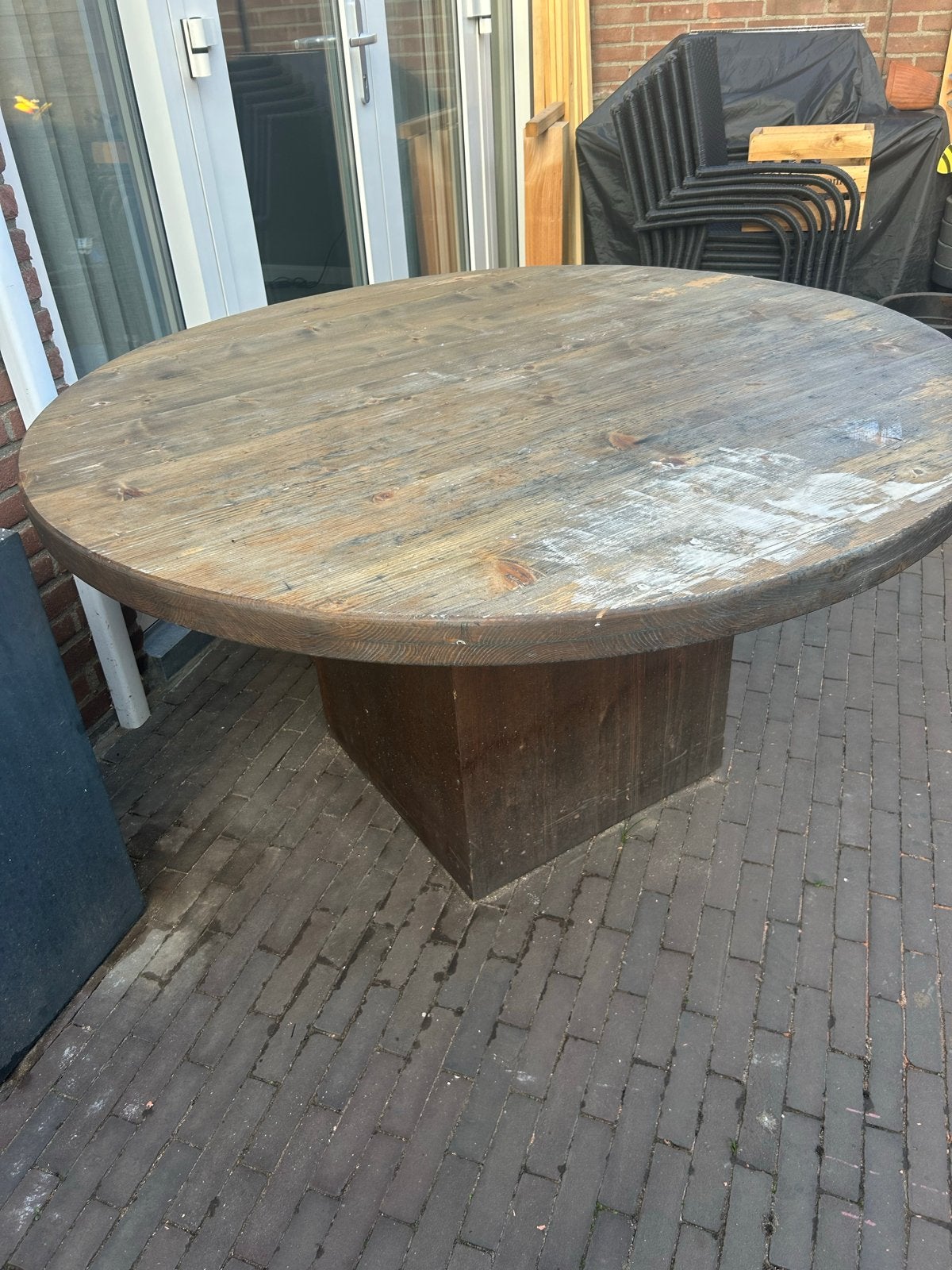 Ronde houten tafel doorsnee 140 cm (opknapper), Huis en Inrichting, Ophalen, Gebruikt, 100 tot 150 cm, Rond