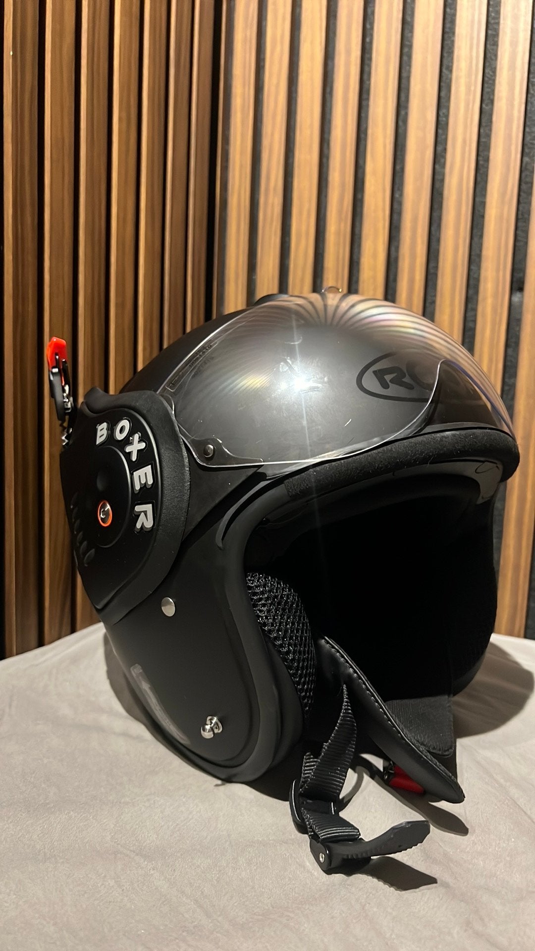Roof Boxer maat M black, ook te ruil voor maat L, Motoren, Kleding | Motorhelmen, M, Systeemhelm, Tweedehands, Ophalen