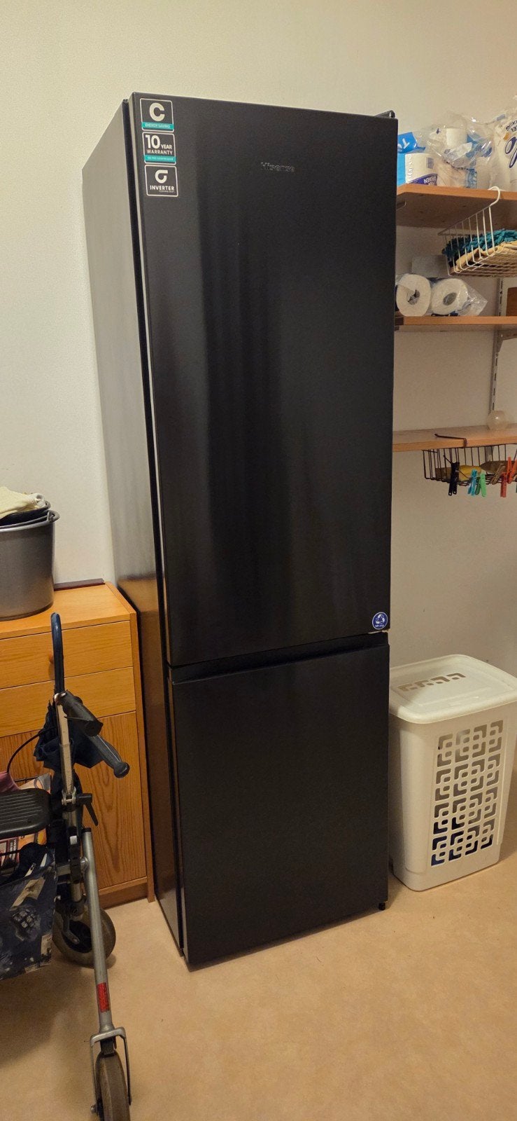 Hisense Koel-vriescombinatie - Zwart - Zo goed als nieuw, Ophalen, 200 liter of meer, 60 cm of meer, Met aparte vriezer