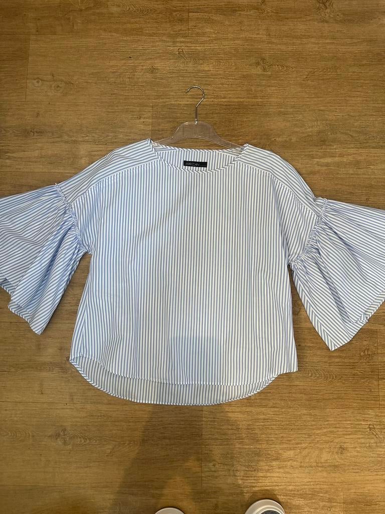 MARCCAIN 4/L, Kleding | Dames, Blouses en Tunieken, Ophalen of Verzenden, Zo goed als nieuw, Maat 42/44 (L), Blauw