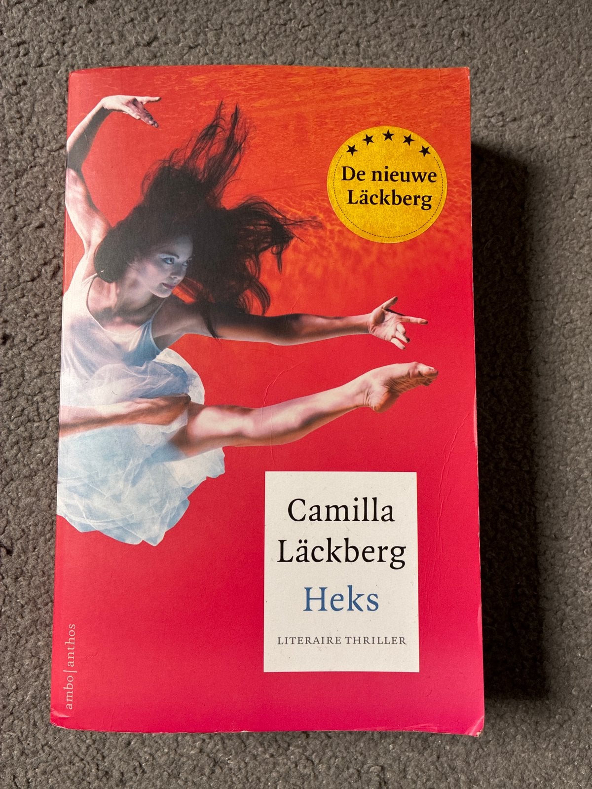 Camilla Läckberg - Heks (Literaire thriller), Boeken, Ophalen of Verzenden, Gelezen, Scandinavië