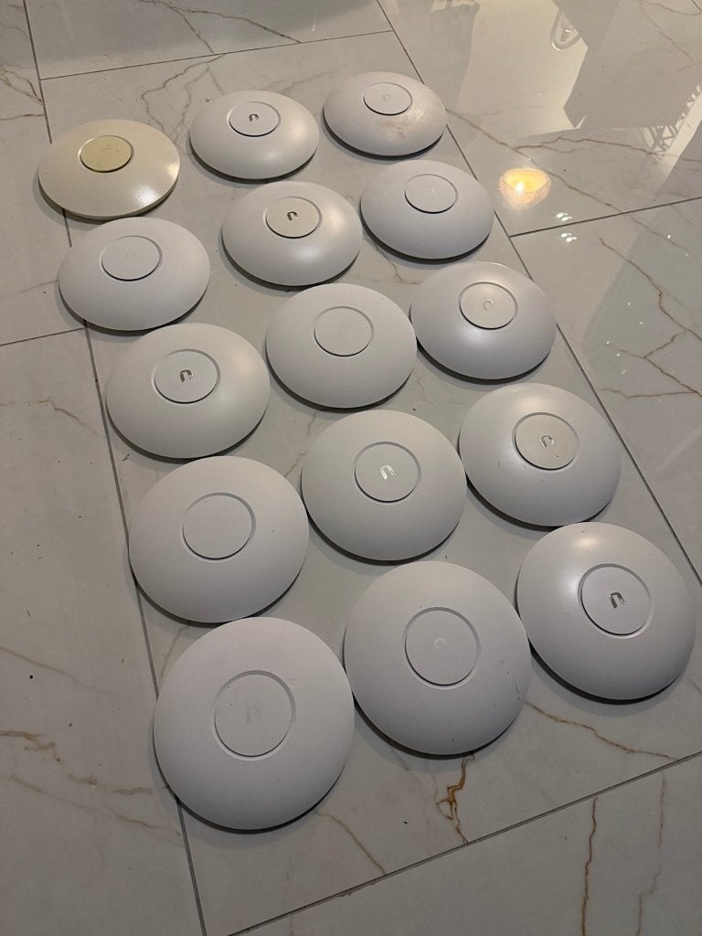 Ubiquiti UniFi AC-PRO Access Point | Meerdere beschikbaar, Ophalen of Verzenden, Zo goed als nieuw, Ubiquity UniFi