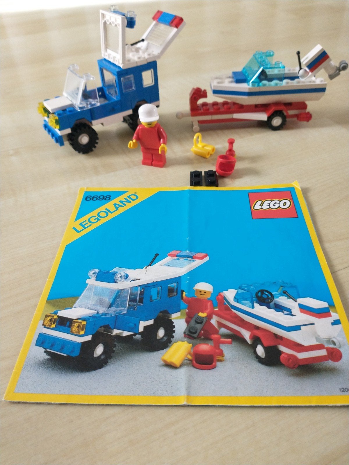 Lego Legoland 6698: RV met speedboot en instructies, Gebruikt, Lego, Ophalen of Verzenden, Complete set