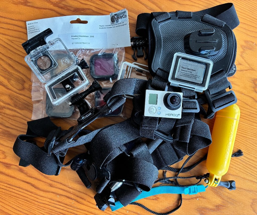 Veel toebehoor voor GoPro HERO 3+ met o.a. hondenharnas, Ophalen of Verzenden, Gebruikt, GoPro