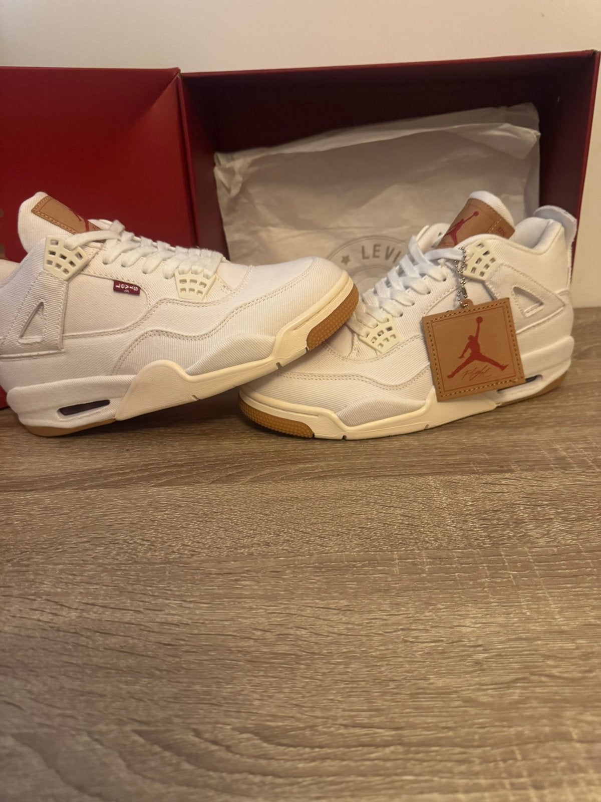 Air Jordan 4 Levi’s – Maat 41, Ophalen of Verzenden, Nieuw