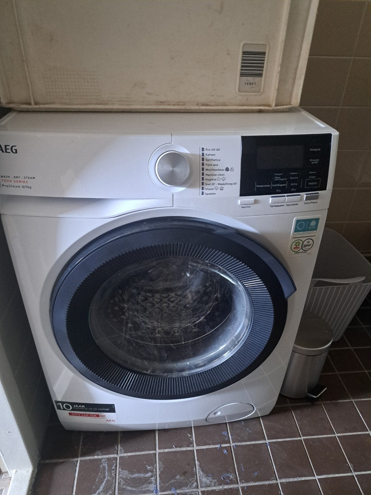was-droogcombinatie AEG, Ophalen, Zo goed als nieuw, 1200 tot 1600 toeren, Minder dan 85 cm