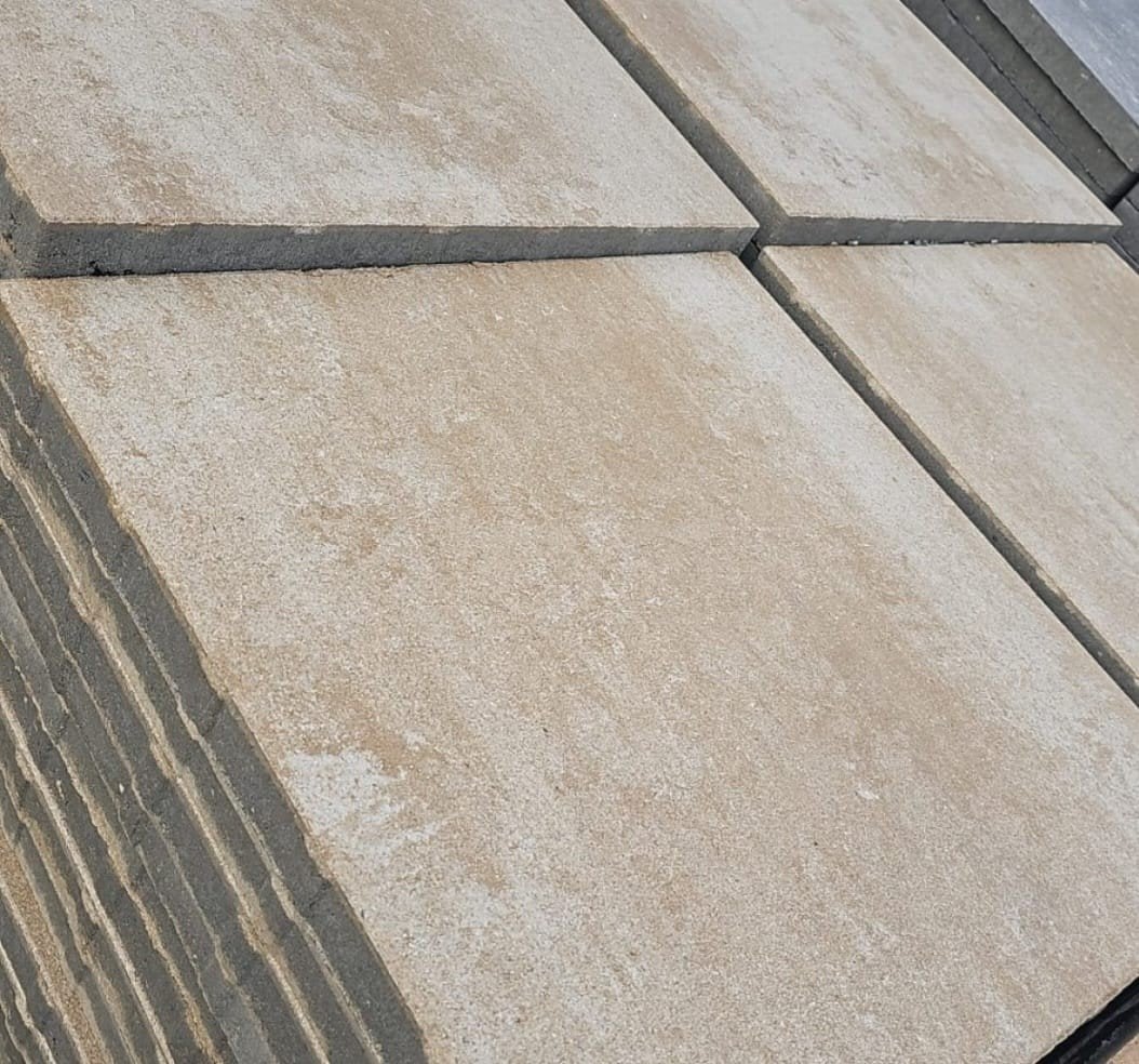 Tuintegels 60x60 cm - Beige/Zandkleurig, Ophalen, Gebruikt, Beton, Terrastegels