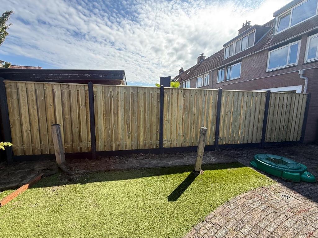 Hout-beton schuttingen, gratis offerte!, Ophalen, 1 tot 2 meter, Minder dan 3 meter, Nieuw
