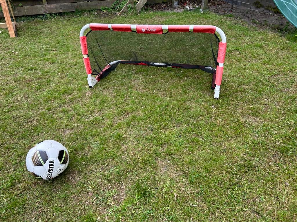 Voetbal doeltje, Maat XS of kleiner, Ophalen of Verzenden, Zo goed als nieuw, Bal