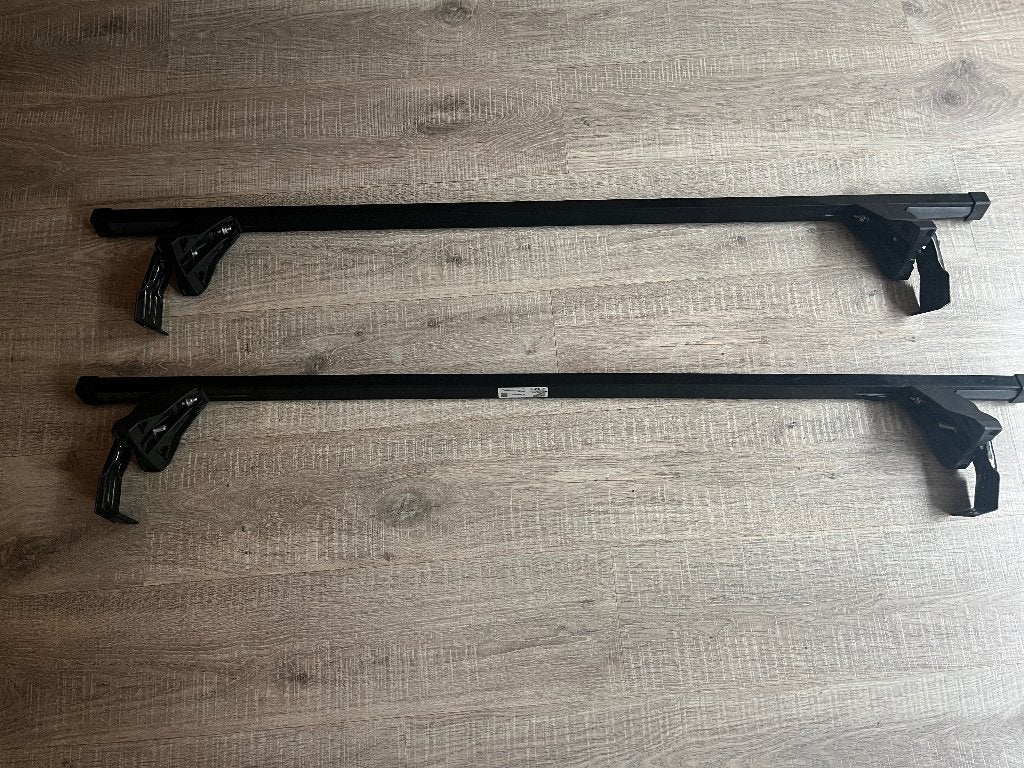 Dakdrager Menabo Omega black geschikt voor SEAT Ibiza V, Auto diversen, Ophalen, Zo goed als nieuw