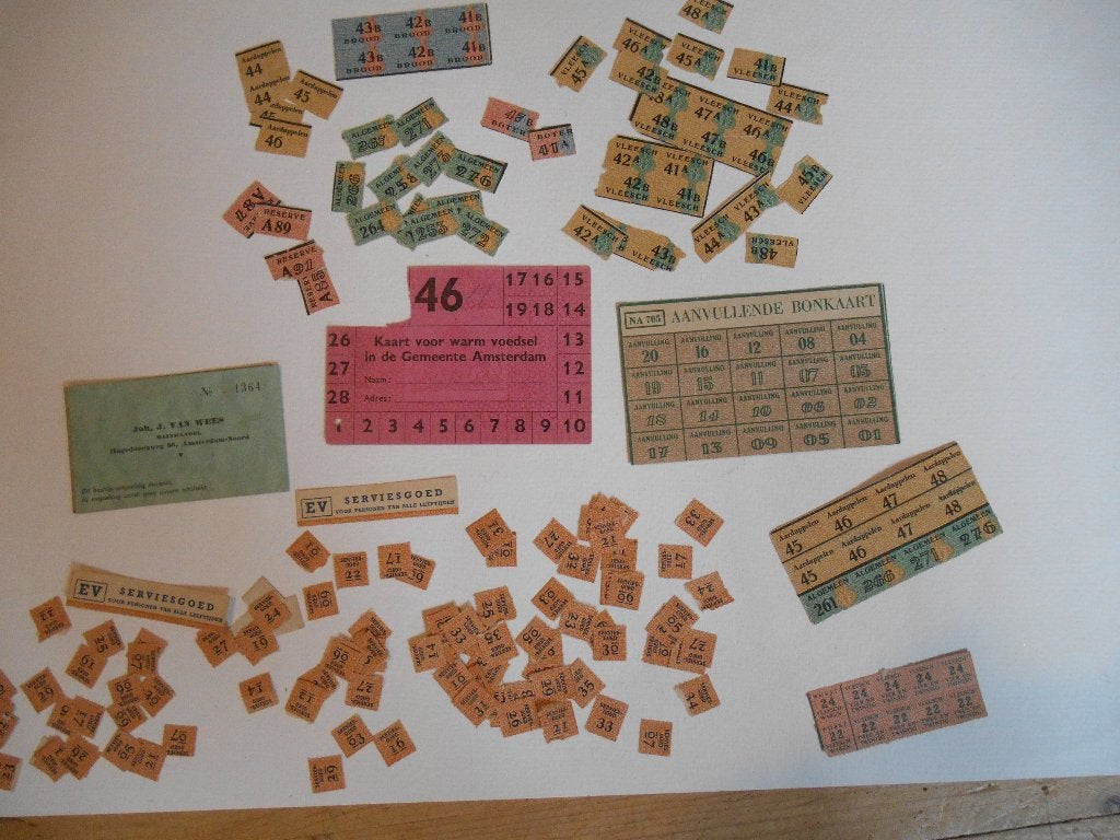 Voedselbonnen en meer WO II, Verzamelen, Ophalen of Verzenden, Overige soorten, Nederland