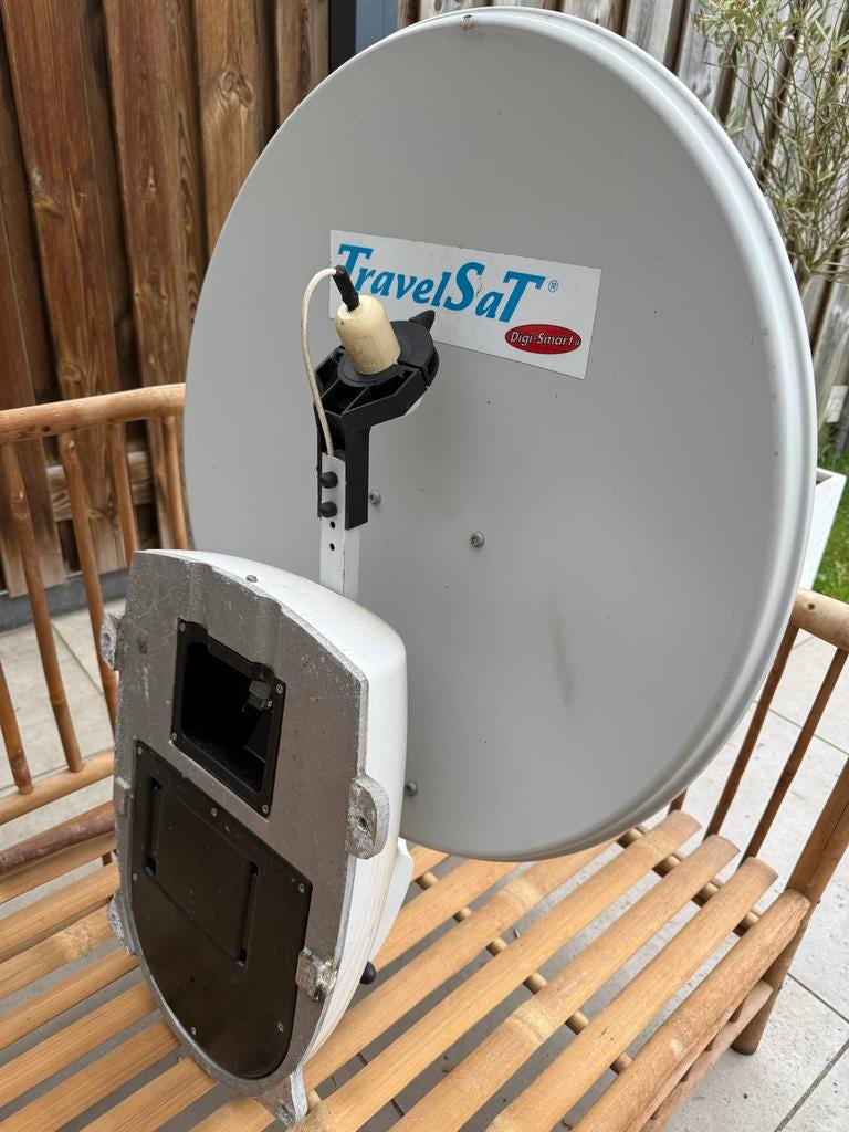 TravelSat Satelliet Ontvanger met Schotelantenne, Ophalen, Gebruikt, (Schotel)antenne, Overige merken