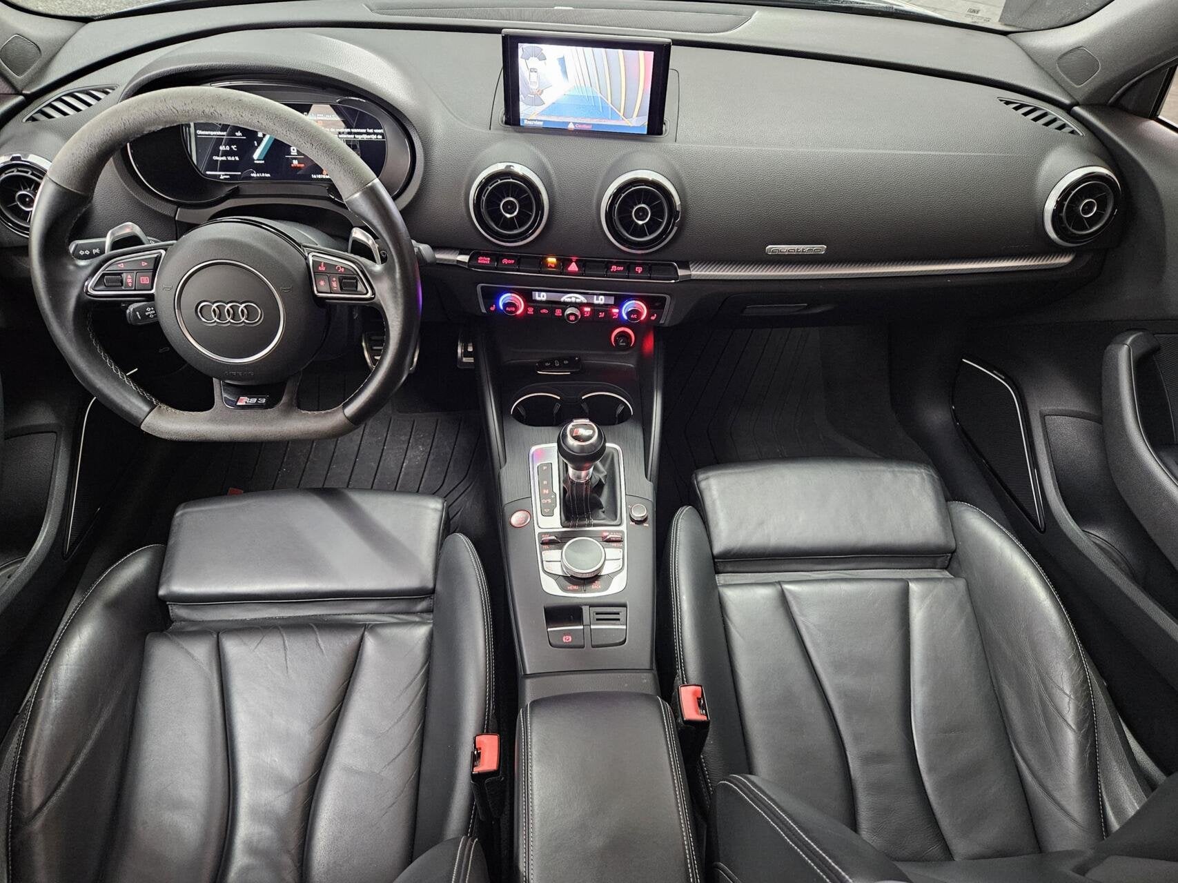 Audi RS3 2.5 TFSI quattro |NARDO|Carplay|PANO|CAMERA|19 INCH, Gebruikt, RS3, Leder en Stof, Bedrijf