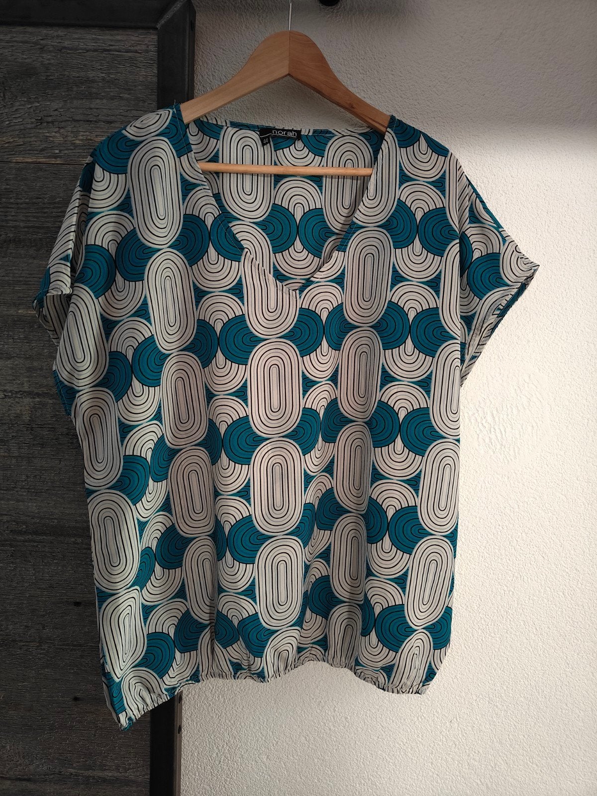 Norah top / blouse maat 44 als nieuw, Maat 42/44 (L), Ophalen of Verzenden, Zo goed als nieuw, Korte mouw
