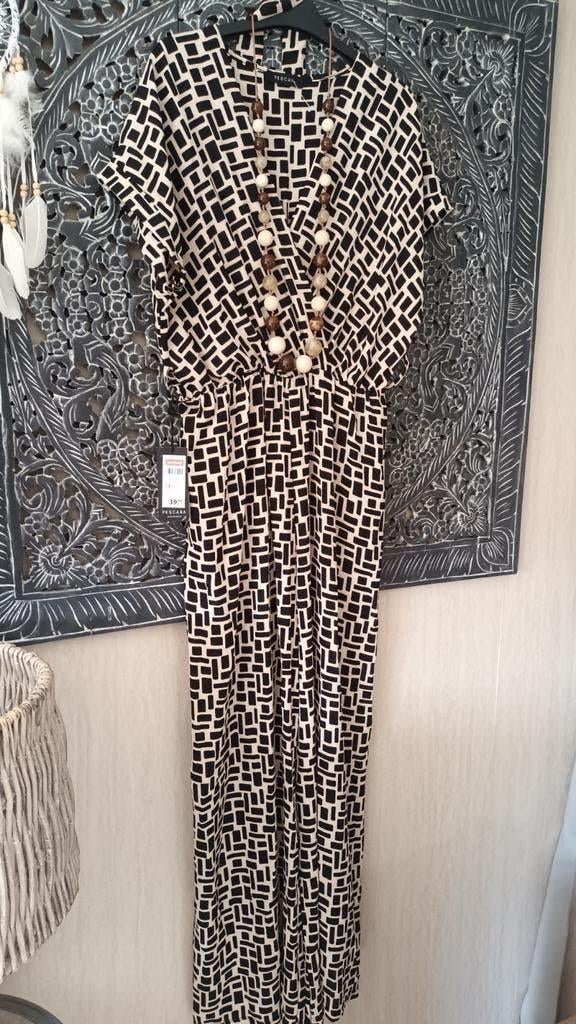 Nieuwe Pescara jumpsuit met ceintuur,  Maat 42, Kleding | Dames, Jumpsuits, Beige, Maat 42/44 (L), Pescara, Nieuw