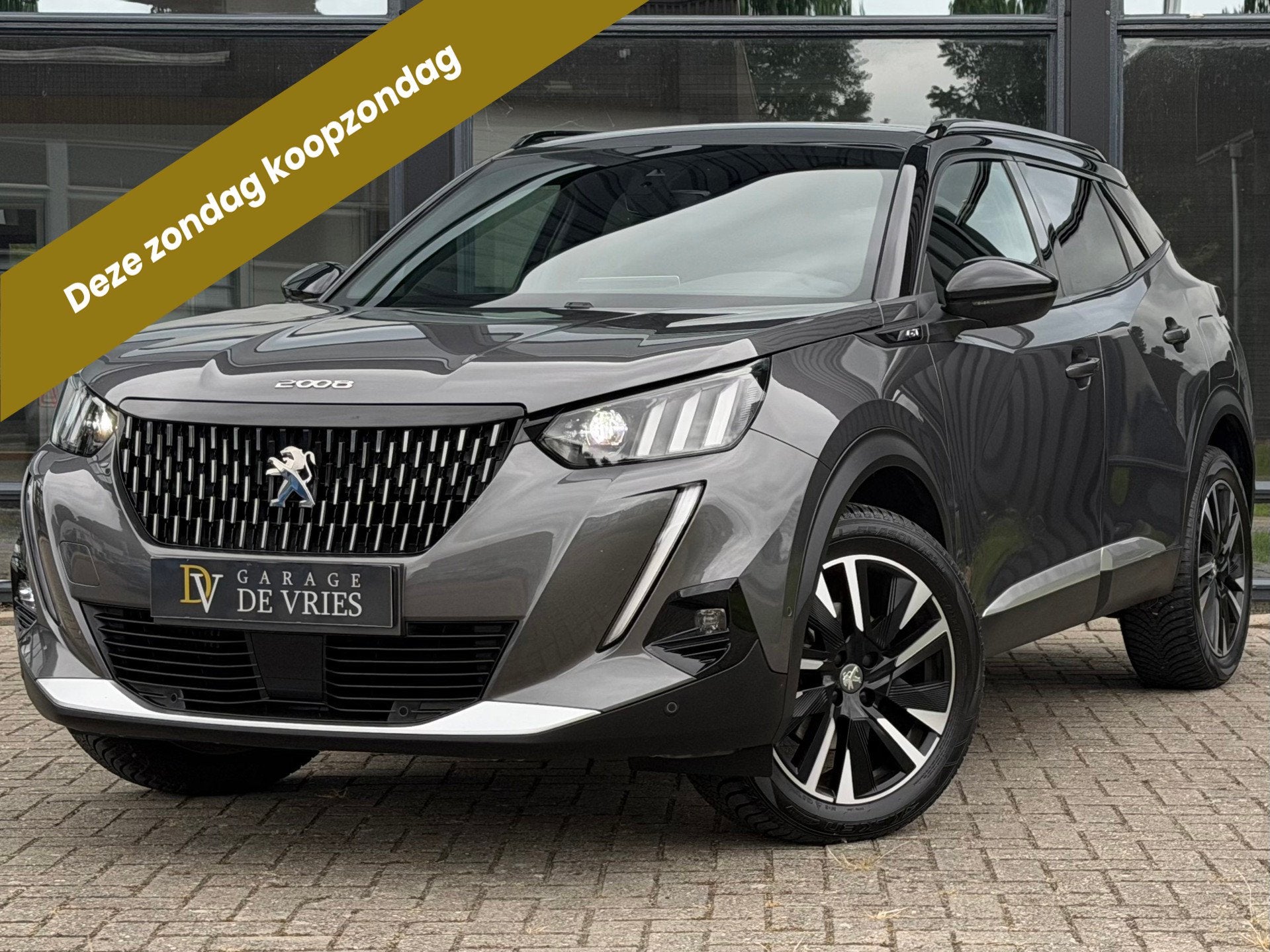 Peugeot 2008 1.2 PureTech GT Aut Full Option ACC Leder Camer, Gebruikt, Zwart, Origineel Nederlands, Bedrijf