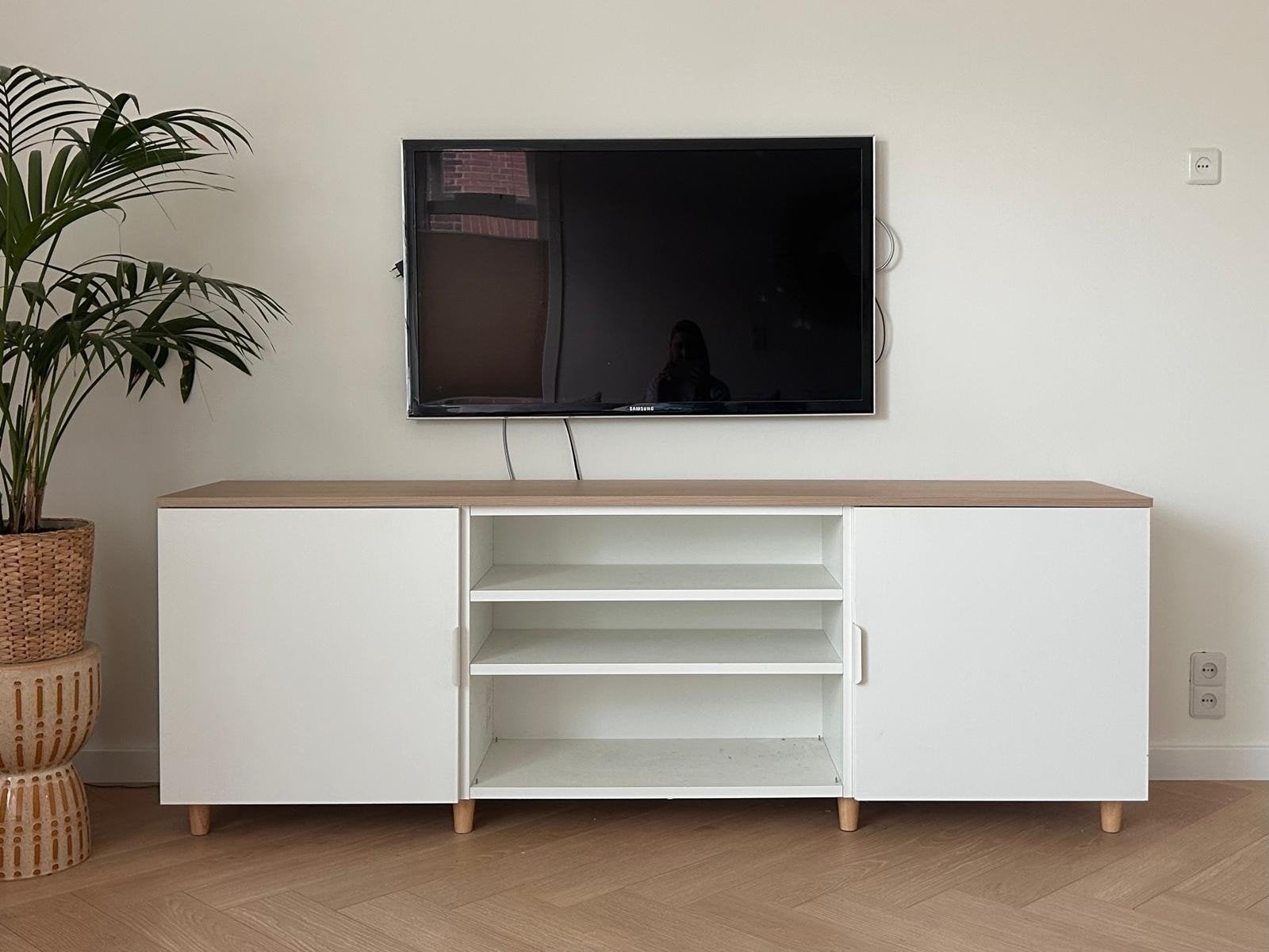 Tv-meubel met houtaccenten, Huis en Inrichting, Kasten | Televisiemeubels, Eikenhout, Modern, Scandinavisch, 150 tot 200 cm, Ophalen of Verzenden