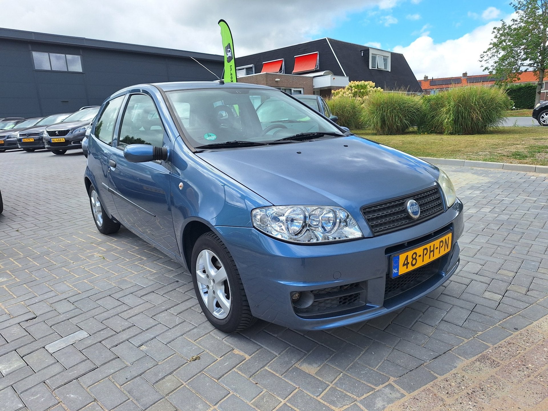 Fiat Punto 1.2 Dynamic Dualogic / AUTOMAAT / APK juli 2027, Auto's, Fiat, Voorwielaandrijving, Gebruikt, 4 cilinders, Metallic lak