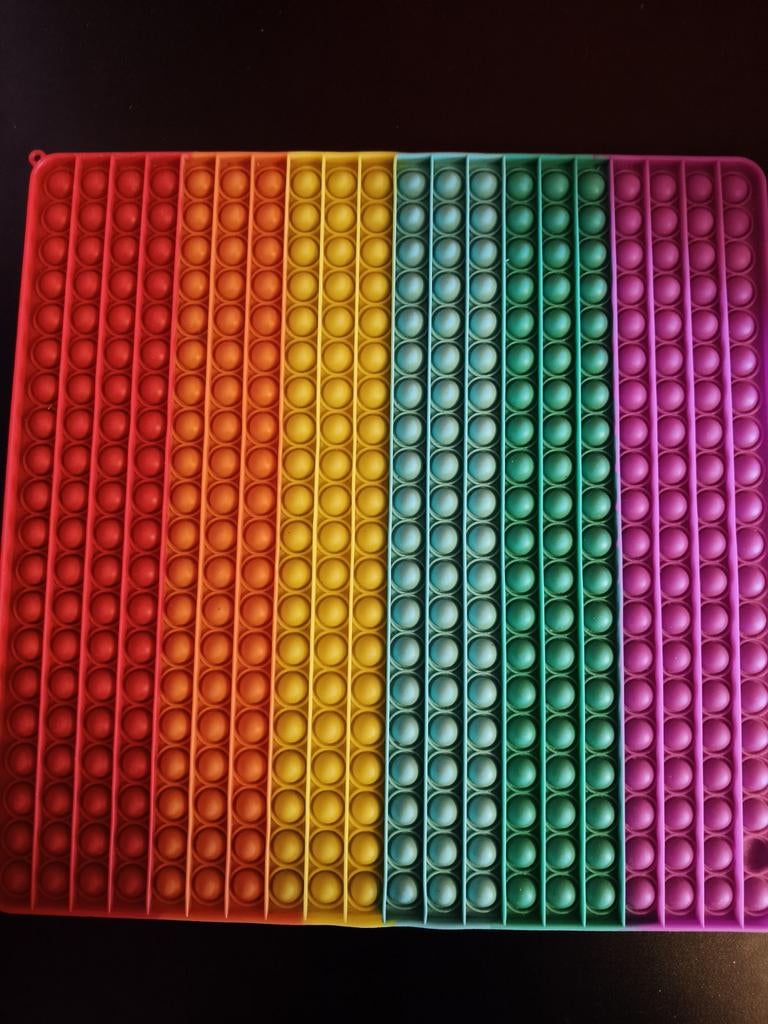 Grote Regenboog Pop It - 20x20 gaatjes, Ophalen
