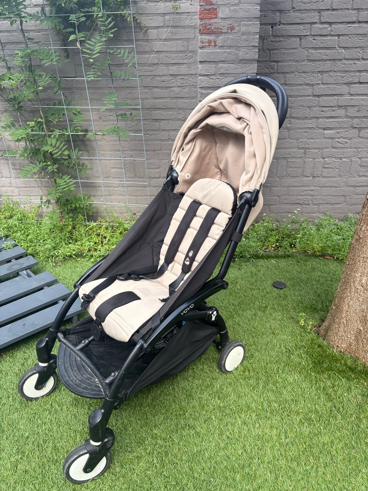 Babyzen Yoyo2 kinderwagen taupe met voetenzak, Ophalen, Gebruikt, Kinderwagen, Overige merken